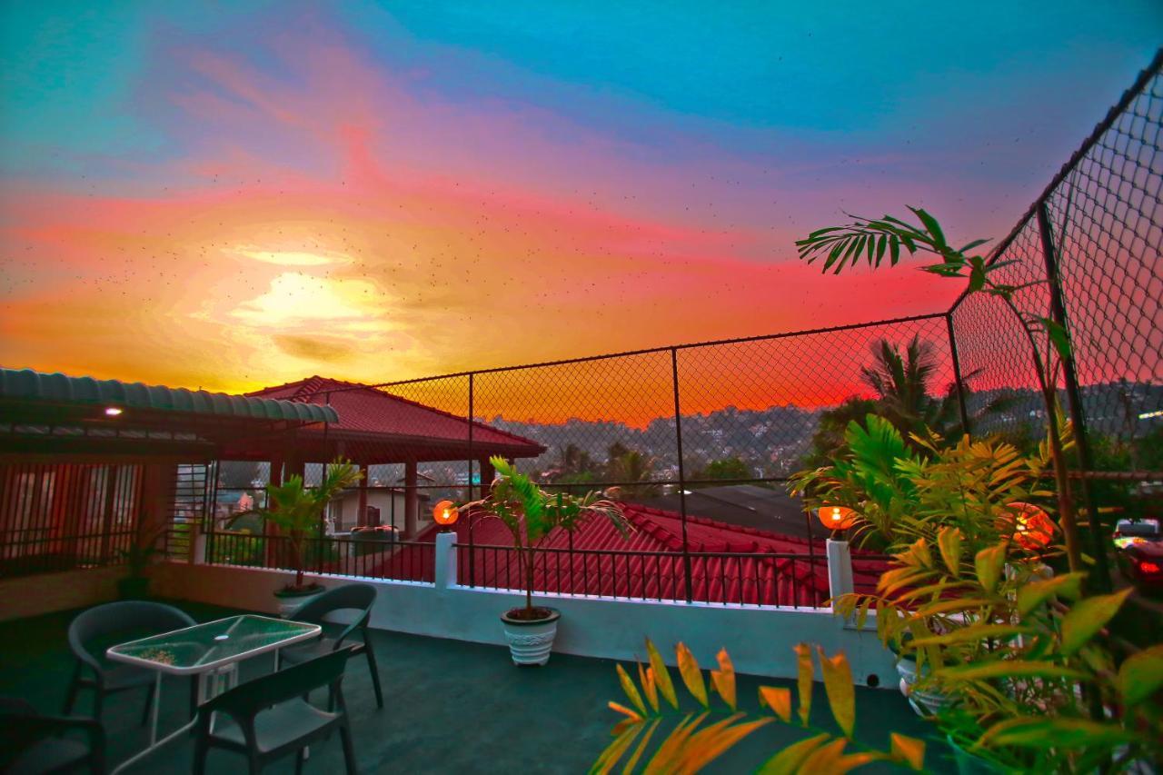 Kandyan Fo Rest Ngoại thất bức ảnh
