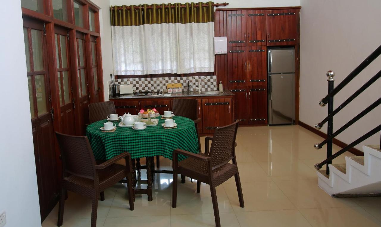 Kandyan Fo Rest Ngoại thất bức ảnh