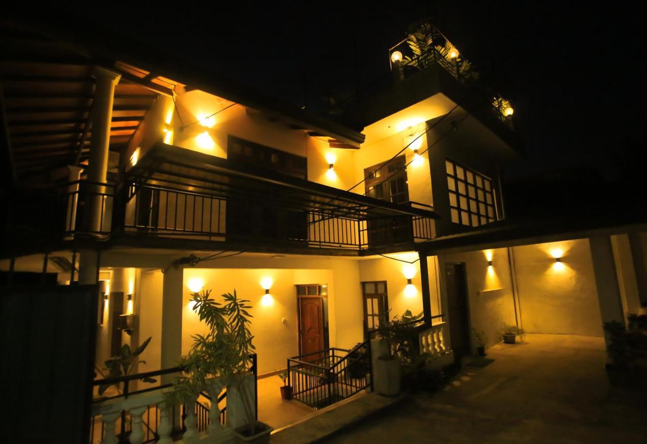 Kandyan Fo Rest Ngoại thất bức ảnh